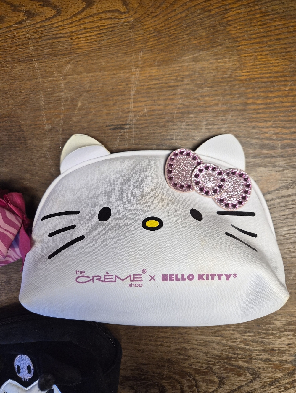 Hello Kitty - Picture 2 of 13